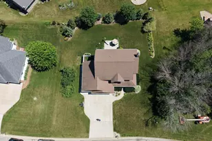 W5261 Arbor Vitae Ct, Sherwood, WI 54169 - Photo 36