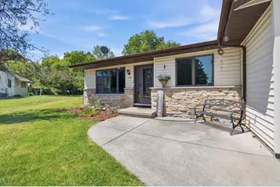 1488 Division Circle, Green Bay, WI 54303 - Photo 2