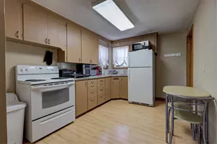 722 Roosevelt St, Menasha, WI 54952 - Photo 10