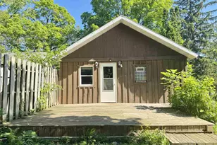 E1647 Grandview Rd, Waupaca, WI 54981 - Photo 16