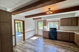 E1647 Grandview Rd, Waupaca, WI 54981 - Photo 4