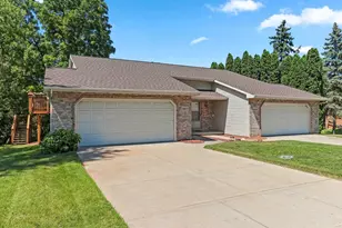 2837 St Anthony Dr, Green Bay, WI 54311 - Photo 54