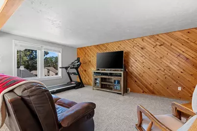 2837 St Anthony Drive, Green Bay, WI 54311 - Photo 4