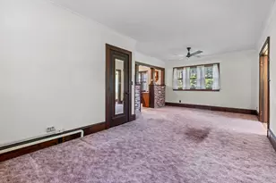 906 Grand St, Oshkosh, WI 54901 - Photo 10
