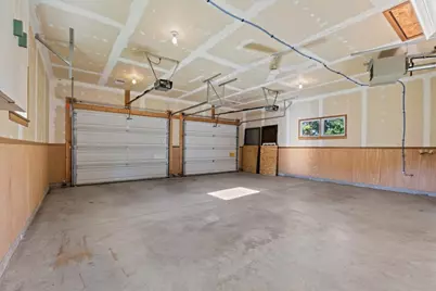 906 Grand Street, Oshkosh, WI 54901 - Photo 26