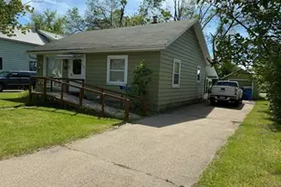 1117 Fischer St, Gresham, WI 54128 - Photo 2