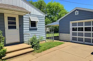 1614 Arizona St, Oshkosh, WI 54902 - Photo 26