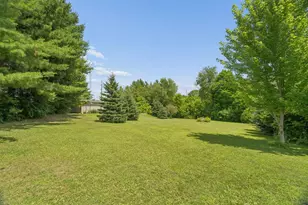 W8590 Breakneck Rd, Oakfield, WI 53065 - Photo 8