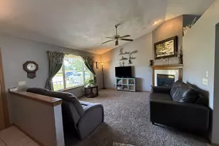 420 Longwood Ln, Wrightstown, WI 54180 - Photo 18