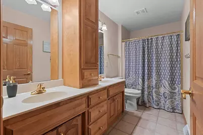 220 E Falcon Hill Way, Green Bay, WI 54302 - Photo 26