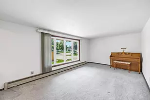 2786 Otto Ct, Green Bay, WI 54313 - Photo 6