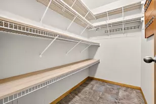 1146 E Pacific St, Appleton, WI 54911 - Photo 24