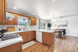 3766 Sandpiper Way, Green Bay, WI 54311 - Photo 10