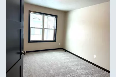 W6530 Breezy Way, Appleton, WI 54915 - Photo 6
