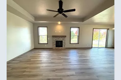 N8049 Oakwood Drive, Sherwood, WI 54169 - Photo 10