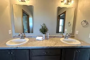 W5049 Blue Heron Circle, Sherwood, WI 54169 - Photo 10