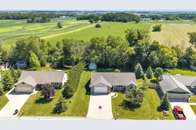 816 Woodrow Street, Denmark, WI 54208 - Photo 32
