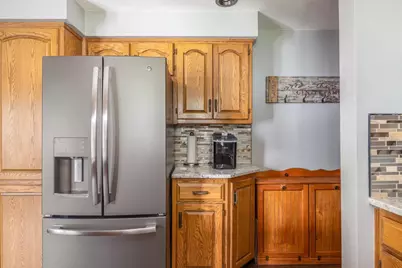 1006 Woodland Court, Kaukauna, WI 54130 - Photo 8