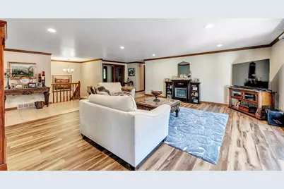 1231 Gerhardt Lane, Green Bay, WI 54313 - Photo 6