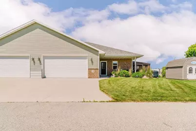 320D E Evergreen Drive, Kaukauna, WI 54130 - Photo 2