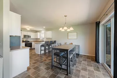 1028 Durham Lane, Menasha, WI 54952 - Photo 8