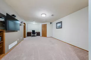 1028 Durham Ln, Menasha, WI 54952 - Photo 26