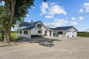 N5964 Division Rd, Cecil, WI 54111 - Photo 2