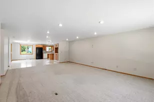 921 Outward Ave, De Pere, WI 54115 - Photo 6