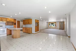921 Outward Ave, De Pere, WI 54115 - Photo 10
