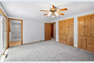 921 Outward Avenue, De Pere, WI 54115 - Photo 18