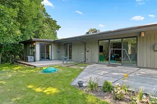 1004 W Crescent Dr, Manitowoc, WI 54220 - Photo 60