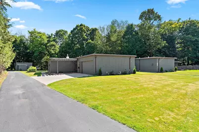 1004 W Crescent Drive, Manitowoc, WI 54220 - Photo 72