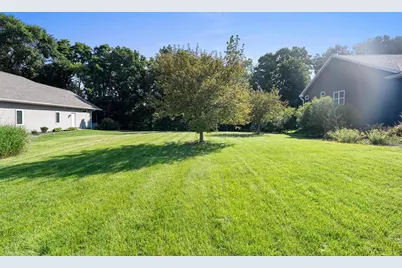 3329 Largo Ridge Drive, Green Bay, WI 54311 - Photo 2