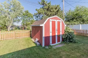 1718 S Pearl St, New London, WI 54961 - Photo 40