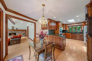 W270S3575 Oak Knoll Dr, Waukesha, WI 53189 - Photo 12