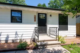 1634 Burdick St, Oshkosh, WI 54901 - Photo 2