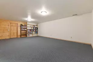 8 Hampton Ct, Fond du Lac, WI 54935 - Photo 24