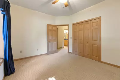8 Hampton Court, Fond du Lac, WI 54935 - Photo 18