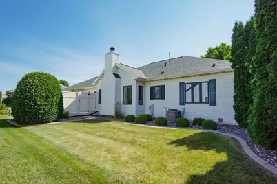 8 Hampton Court, Fond du Lac, WI 54935 - Photo 28