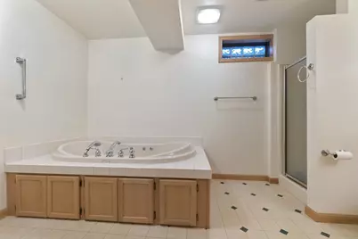 8 Hampton Court, Fond du Lac, WI 54935 - Photo 24