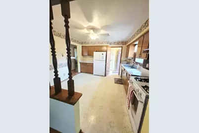 8830 W Greenwood Terrace, Milwaukee, WI 53224 - Photo 6