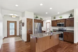 1120 W Willis Wy, Appleton, WI 54913 - Photo 4