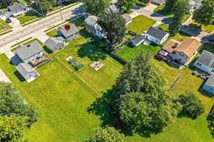 1956 Deckner Ave, Green Bay, WI 54302 - Photo 54