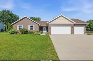 502 Leona Way, Oakfield, WI 53065 - Photo 1