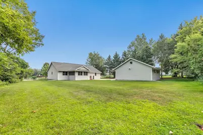 3533 Leeds Castle Drive, Green Bay, WI 54313 - Photo 30