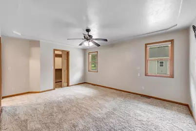 3533 Leeds Castle Drive, Green Bay, WI 54313 - Photo 14