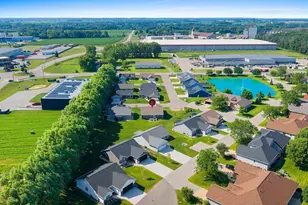 130 Golf Course Dr, Wrightstown, WI 54180 - Photo 46
