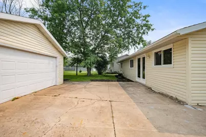 224 S Telulah Avenue, Appleton, WI 54915 - Photo 34
