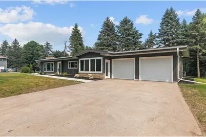 1900 Leonard Point Road, Oshkosh, WI 54904 - Photo 2