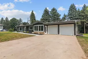 1900 Leonard Point Rd, Oshkosh, WI 54904 - Photo 2